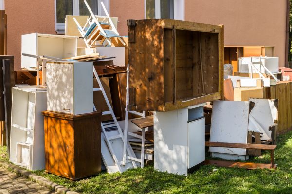 Junk Haul Away Service in Kernersville