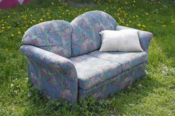 Couch Disposal in Kernersville